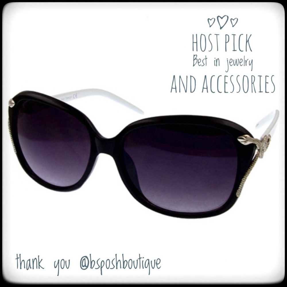 🎉HP🎉 Snake Embellished Sunglasses